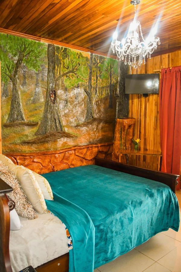Poas Paradise Bed and Breakfast Poasito Buitenkant foto