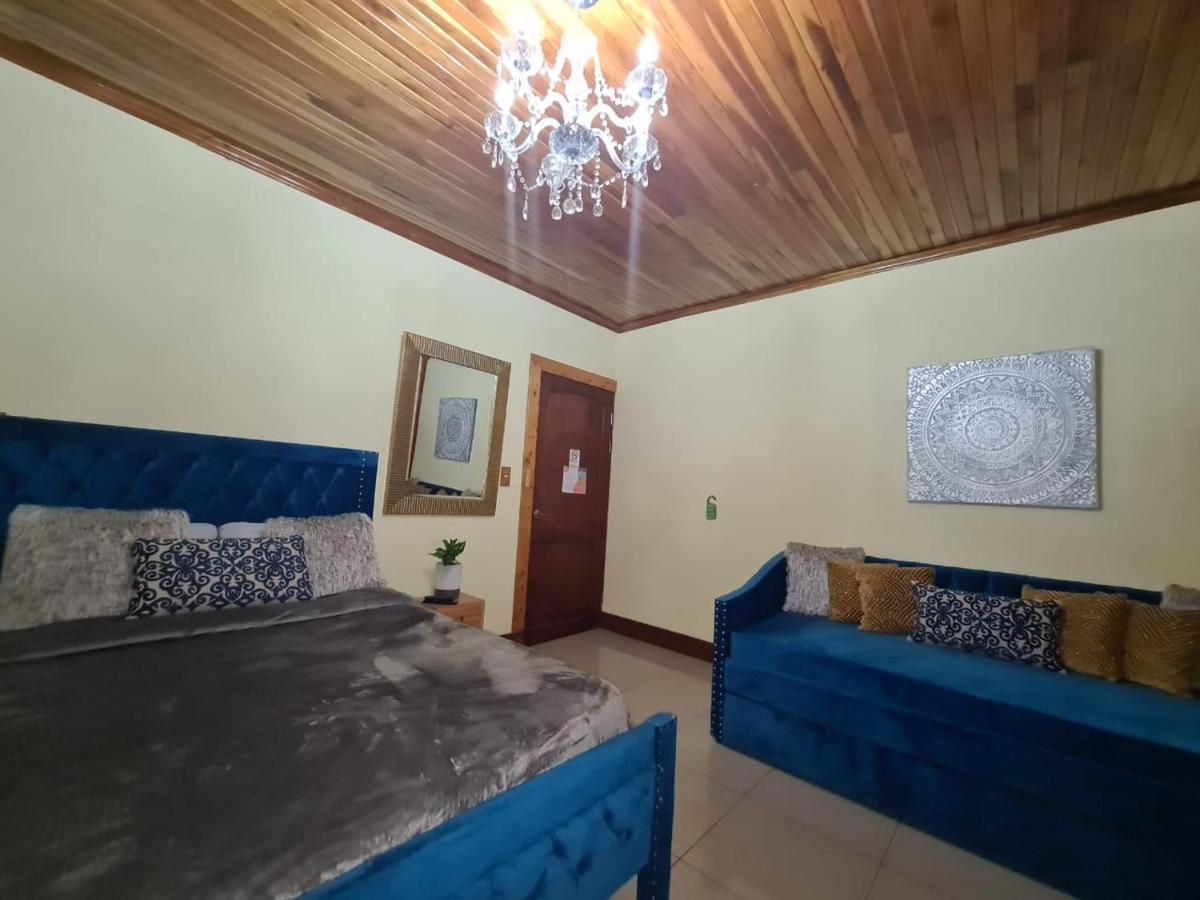 Poas Paradise Bed and Breakfast Poasito Buitenkant foto